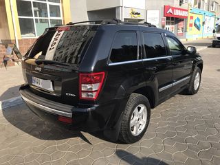 Jeep Grand Cherokee foto 3