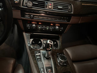 BMW 5 Series foto 6