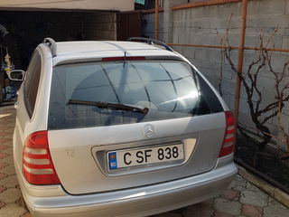 Mercedes C Class foto 1