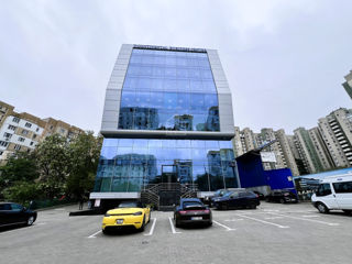 Chirie oficiu în Business Centru cu suprafața de 60 mp pe str. D. Cantemir
