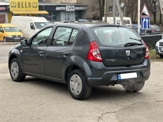 Dacia Sandero foto 3