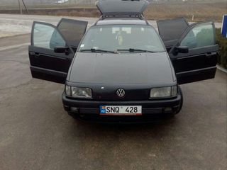 Volkswagen Passat foto 2