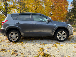 Toyota Rav 4 foto 7