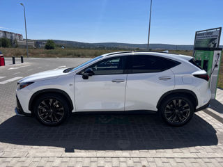 Lexus NX Series foto 2