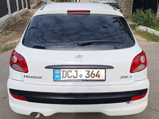 Peugeot 206 foto 6