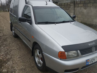 Volkswagen Caddy foto 2