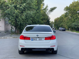 BMW 5 Series foto 5