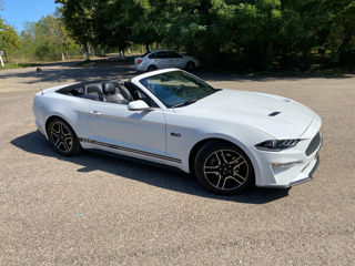 Ford Mustang foto 7