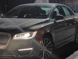 Lincoln MKZ foto 2