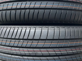 245/40 R19 Bridgestone foto 2