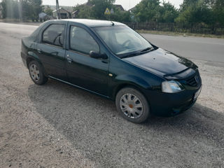 Dacia Logan foto 4