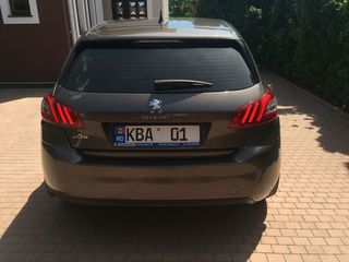 Peugeot 308 foto 2