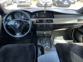 BMW 5 Series foto 3