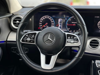 Mercedes E-Class foto 13