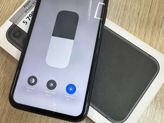 Apple iPhone 11 4/64 Gb - 5790 lei foto 2