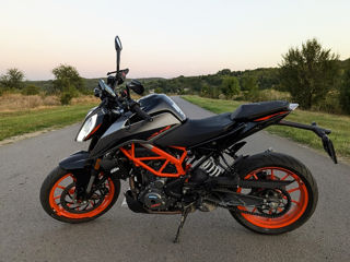 KTM Duke 390 foto 3