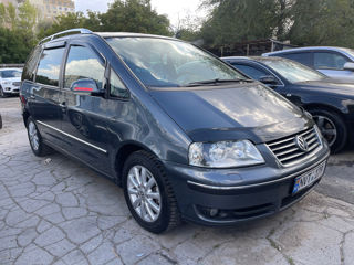 Volkswagen Sharan foto 1