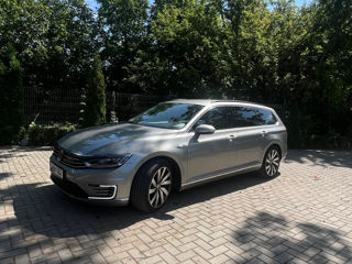 Volkswagen Passat foto 4