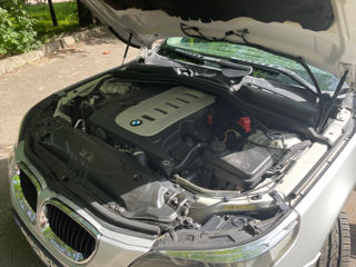 BMW 5 Series foto 5