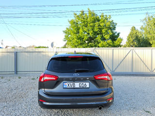 Ford Focus foto 5