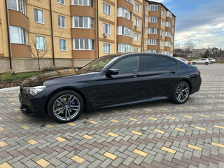 BMW 7 Series foto 2