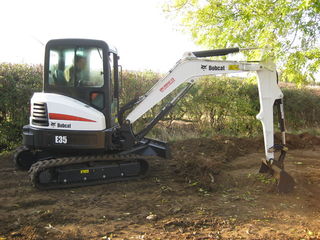 Servicii miniexcavator….bobcat foto 7