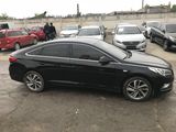 Hyundai Sonata foto 1