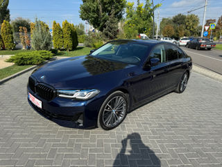 BMW 5 Series foto 2