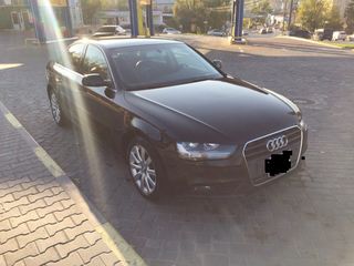 Audi A4 foto 1