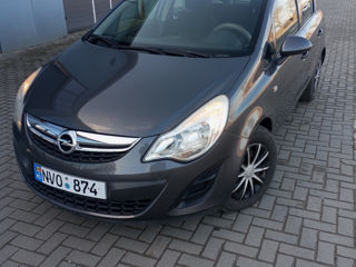 Opel Corsa foto 2