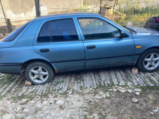 Nisan sunny 500€ foto 4