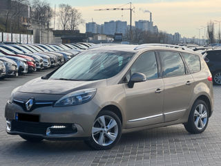 Renault Grand Scenic foto 3