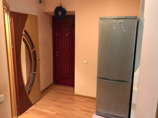 Apartament cu 1 cameră, 48 m², Buiucani, Chișinău foto 2