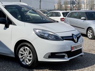 Renault Grand Scenic foto 5