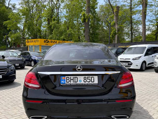 Mercedes E-Class foto 5