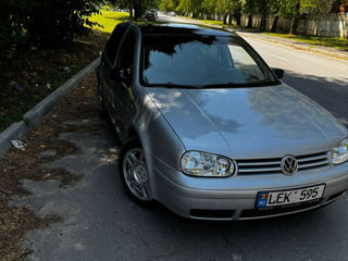 Volkswagen Golf foto 4