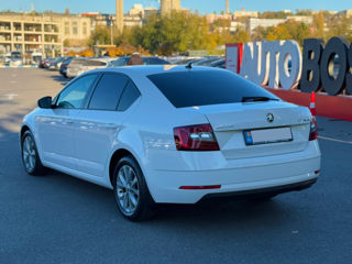 Skoda Octavia foto 7