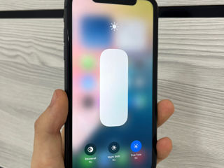 iPhone 11 64Gb foto 2