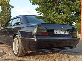 BMW 7 Series foto 5