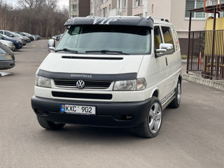 Volkswagen Transporter foto 2