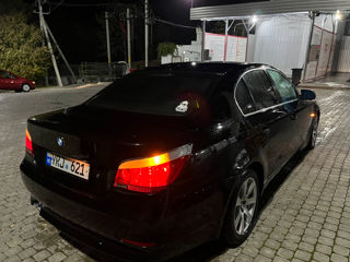 BMW 5 Series foto 5