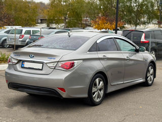 Hyundai Sonata foto 4