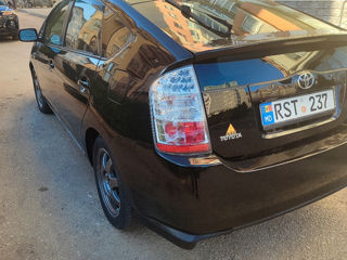 Toyota Prius foto 4