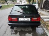 BMW 5 Series foto 2