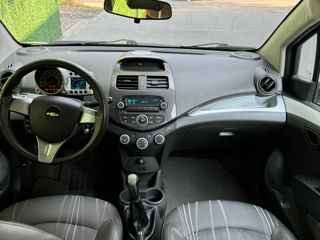 Chevrolet Spark foto 8