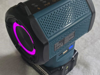 Makita radio ( аудио колонка) bateria se vinde separat! foto 1