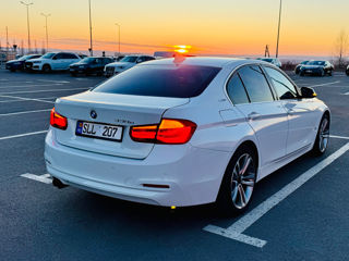 BMW 3 Series foto 5