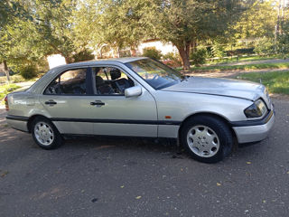 Mercedes C-Class