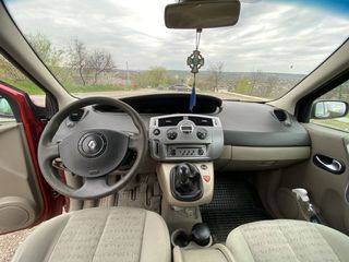 Renault Scenic foto 4