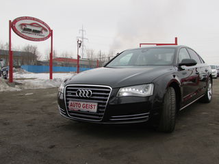 Audi A8 foto 1